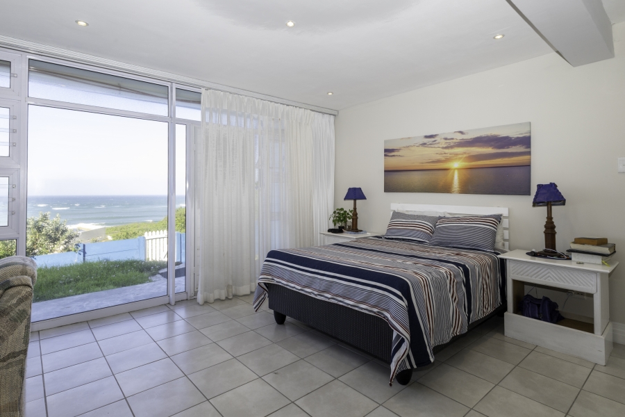 11 Bedroom Property for Sale in West Beach Eastern Cape